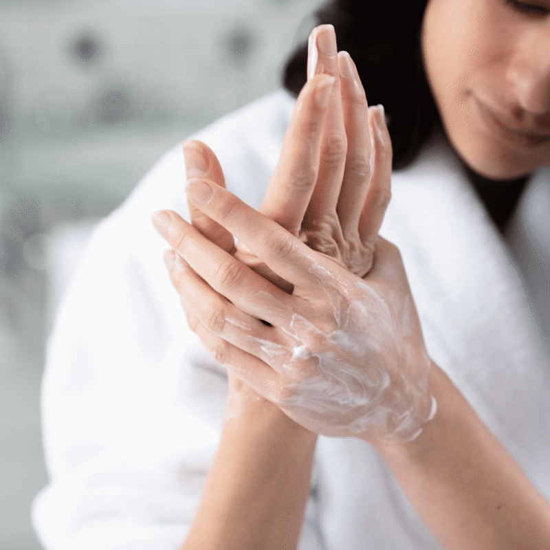 duo-cremes-mains-hydratantes-endro-cosmetiques-creme-mains-657908.png duo-cremes-mains-hydratantes-endro-cosmetiques-creme-mains-657908.png