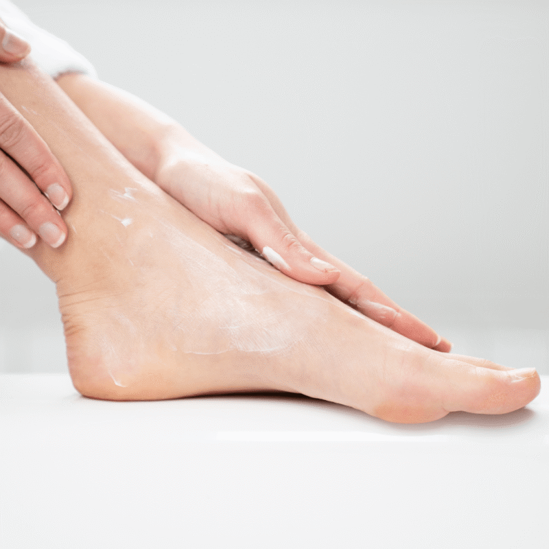 pack-cocooning-mains-et-pieds-endro-cosmetiques-creme-mains-377378.png pack-cocooning-mains-et-pieds-endro-cosmetiques-creme-mains-377378.png